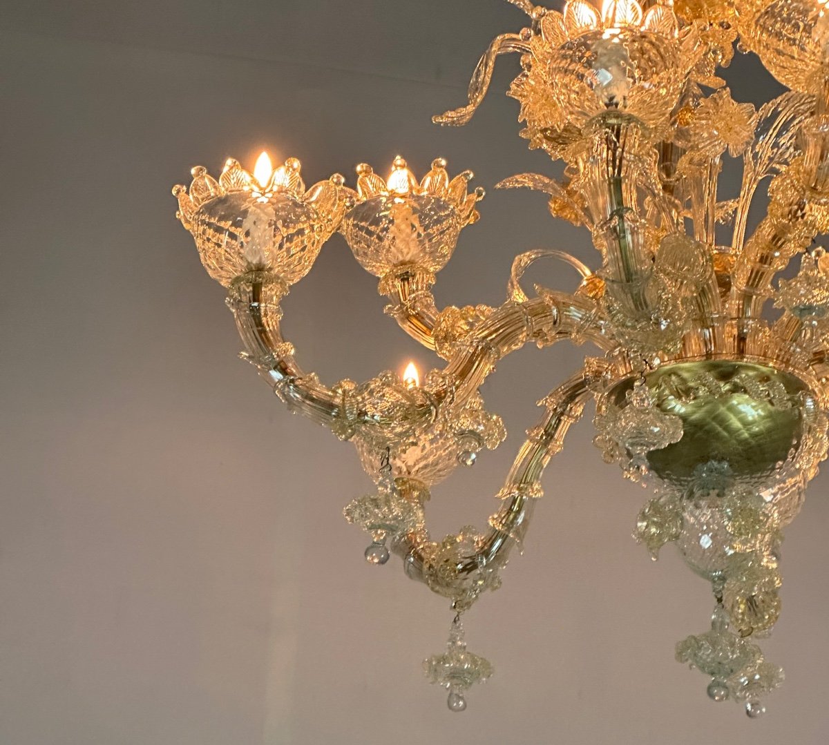 Rezzonico Venetian Chandelier In Golden Murano Glass Circa 1920-photo-2