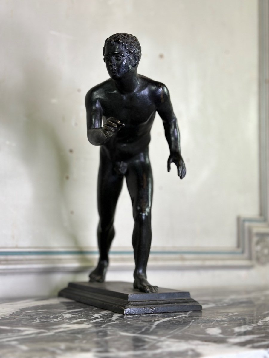 Bronze Grand Tour, One Of The Two Runners From The Villa Des Papyri, Black Patina Circa 1880-photo-2