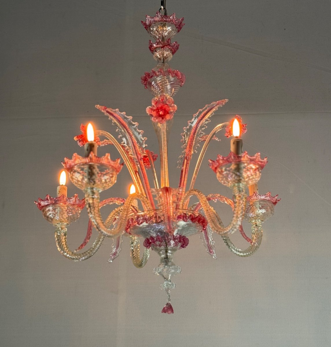 Venetian Chandelier In Colorless And Red Murano Glass 5 Arms Of Light, Circa 1950