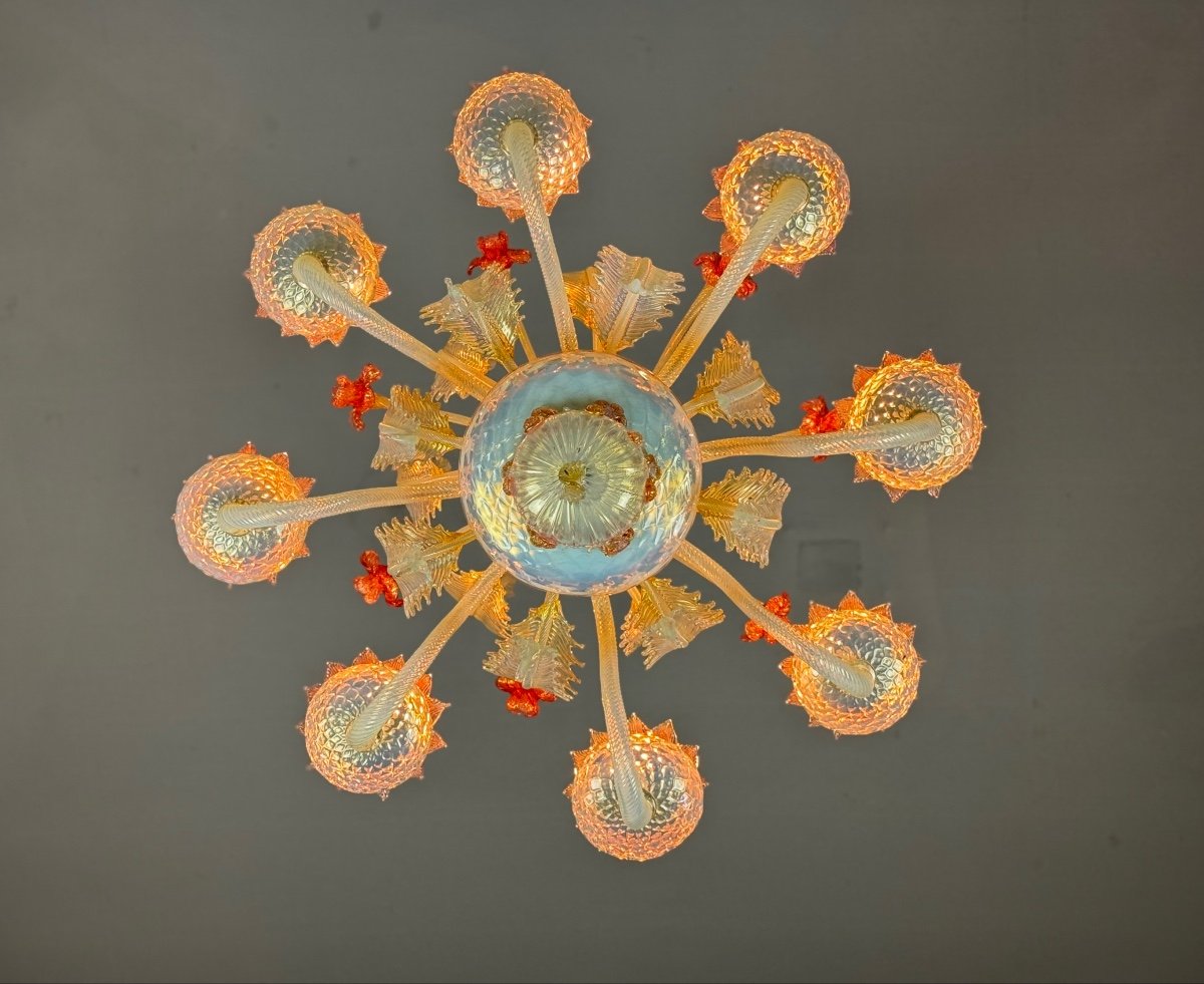 Venetian Chandelier In Opalescent Murano Glass, Gold And Red, 8 Light Arms Circa 1930-photo-3