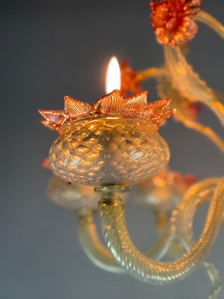 Venetian Chandelier In Opalescent Murano Glass, Gold And Red, 8 Light Arms Circa 1930-photo-5