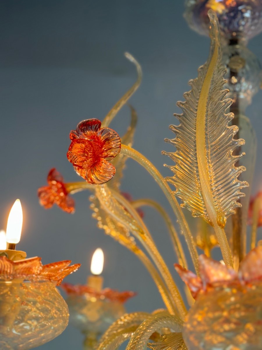 Venetian Chandelier In Opalescent Murano Glass, Gold And Red, 8 Light Arms Circa 1930-photo-6