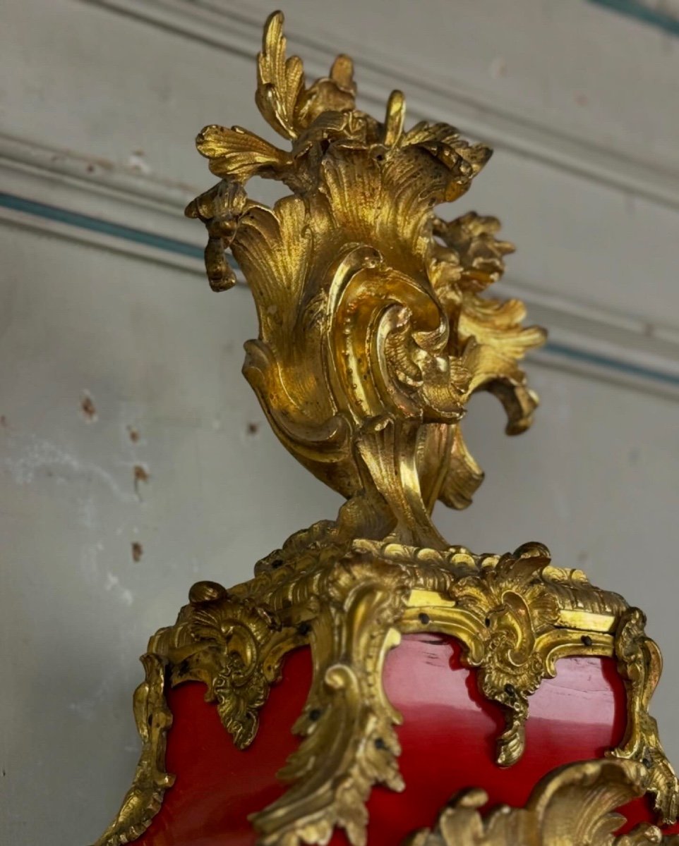 Louis XV Wall Clock And Console In Red Horn, Movement By Bailly l'Aîné, Paris -photo-2