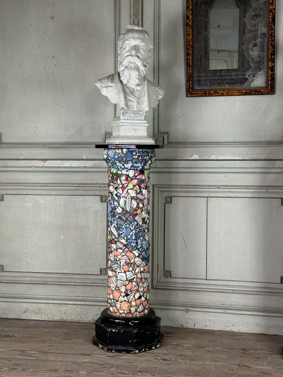 Paire De Colonnes Garnies De Fragments De Faïences Et Porcelaines, Art Populaire Vers 1900-photo-3