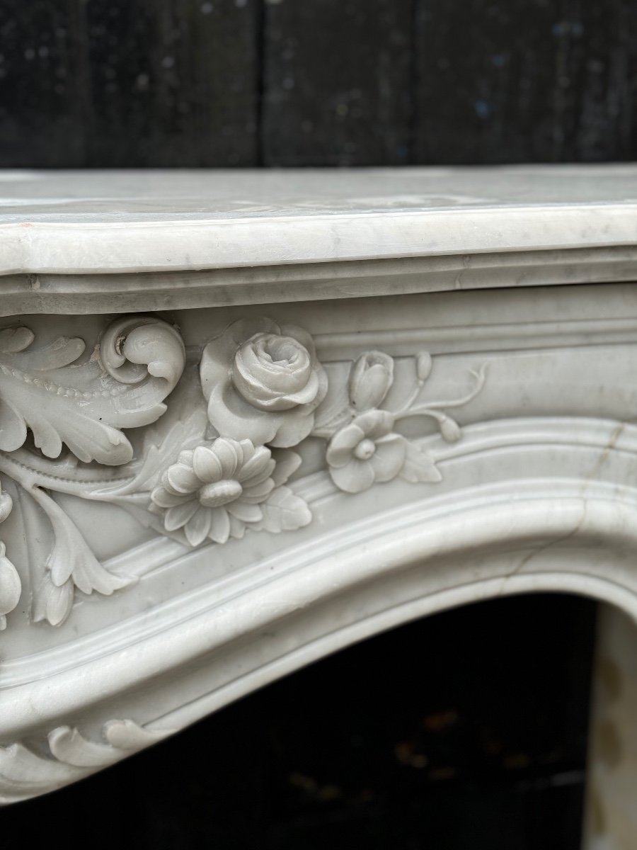 Imposing Louis XV Style Fireplace In White Carrara Marble Circa 1880-photo-3