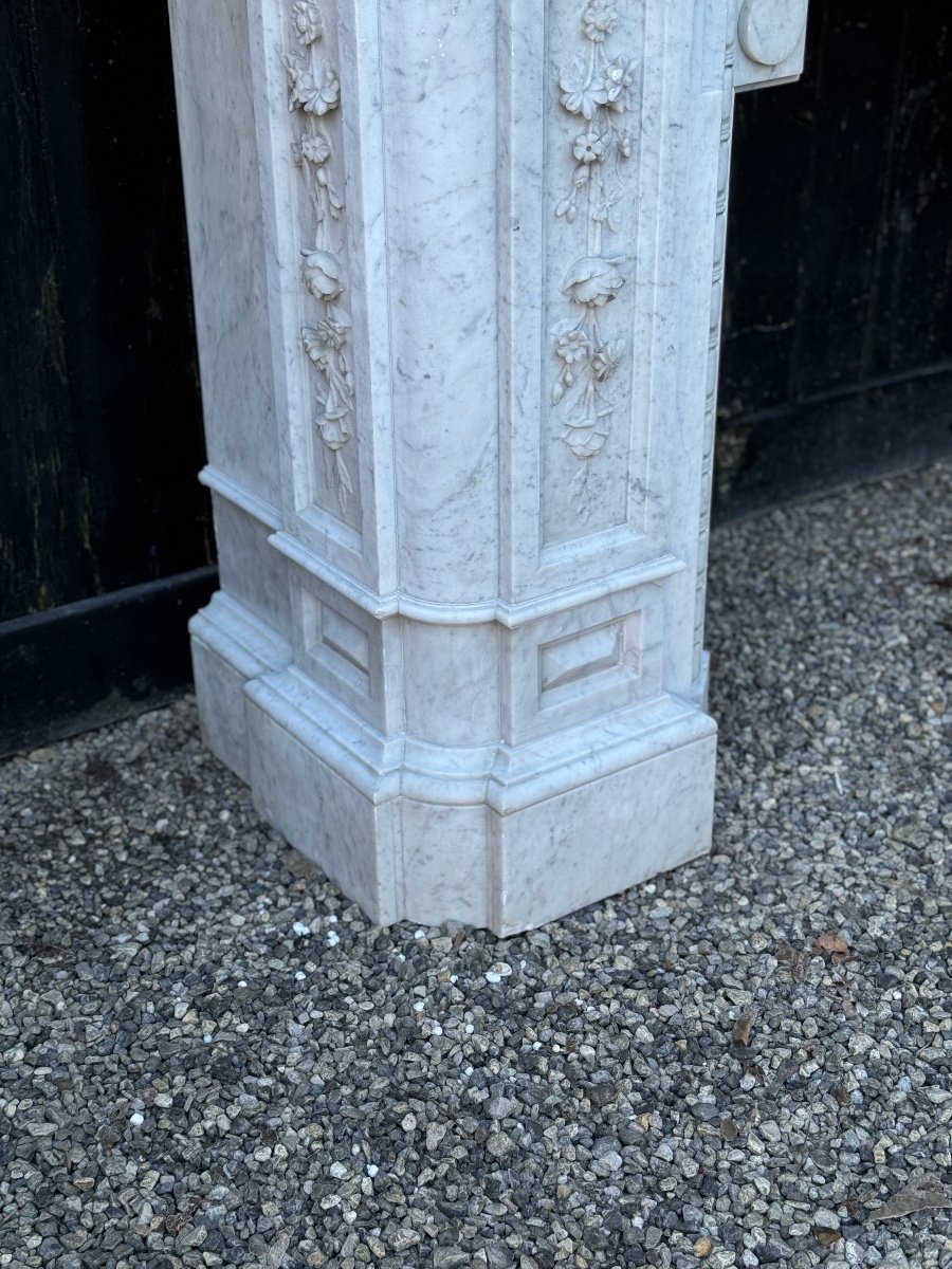 Important Napoleon III Fireplace In White Carrara Marble Circa 1880-photo-6