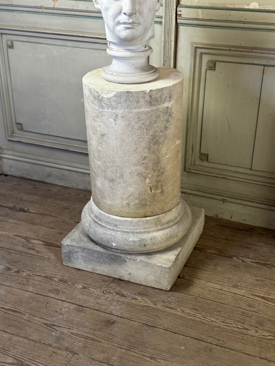 Pair Of Limestone Columns, Circa 1940 -photo-5