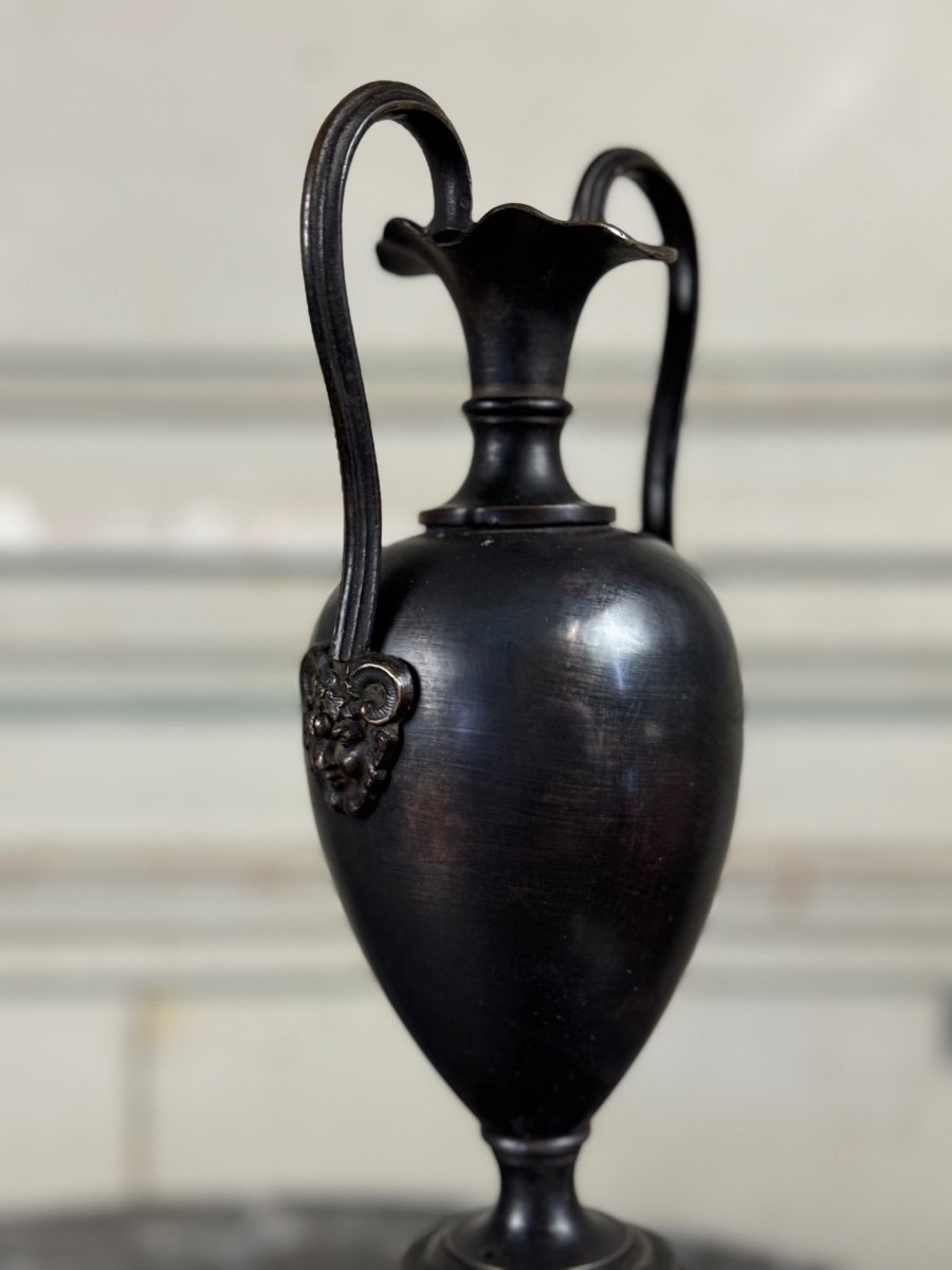 Paire De Vases En Bronze Patine Noire, XIXème Siècle -photo-3