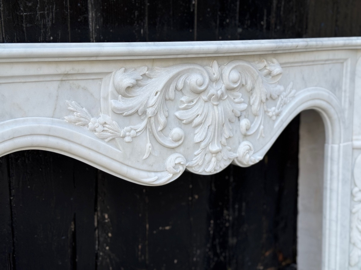 Louis XV Style Fireplace In Carrara Marble, Circa 1980 -photo-1