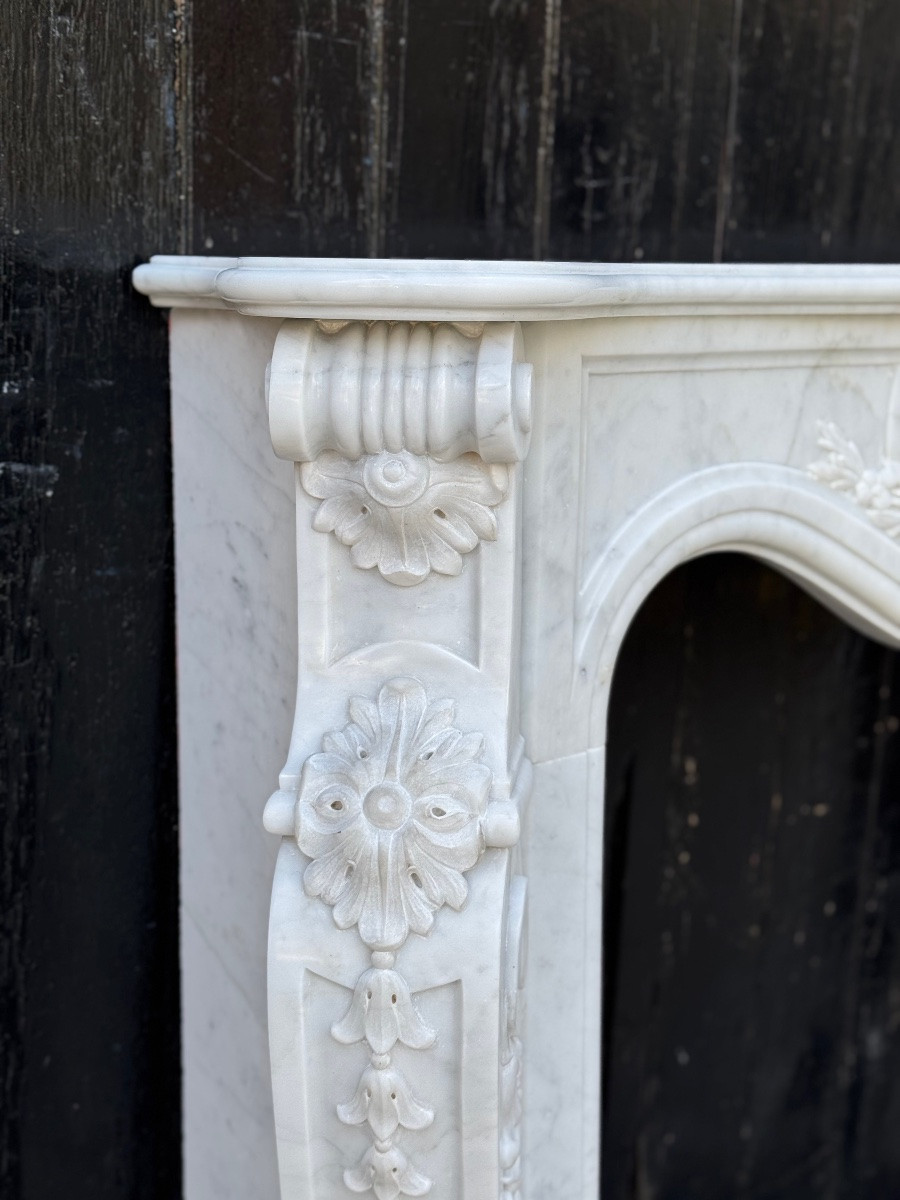 Louis XV Style Fireplace In Carrara Marble, Circa 1980 -photo-6