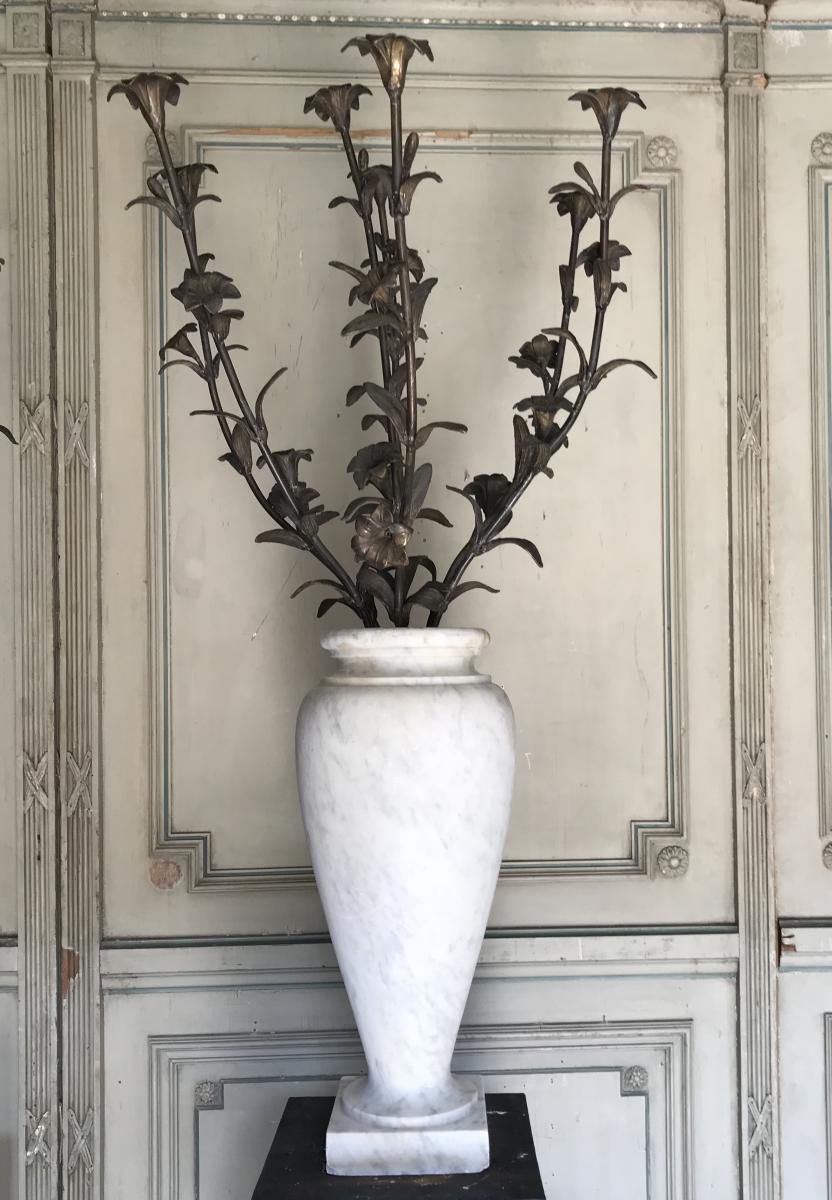 Pair Of Vases In Carrara Marble, Bronze Flower Bouquet-photo-2