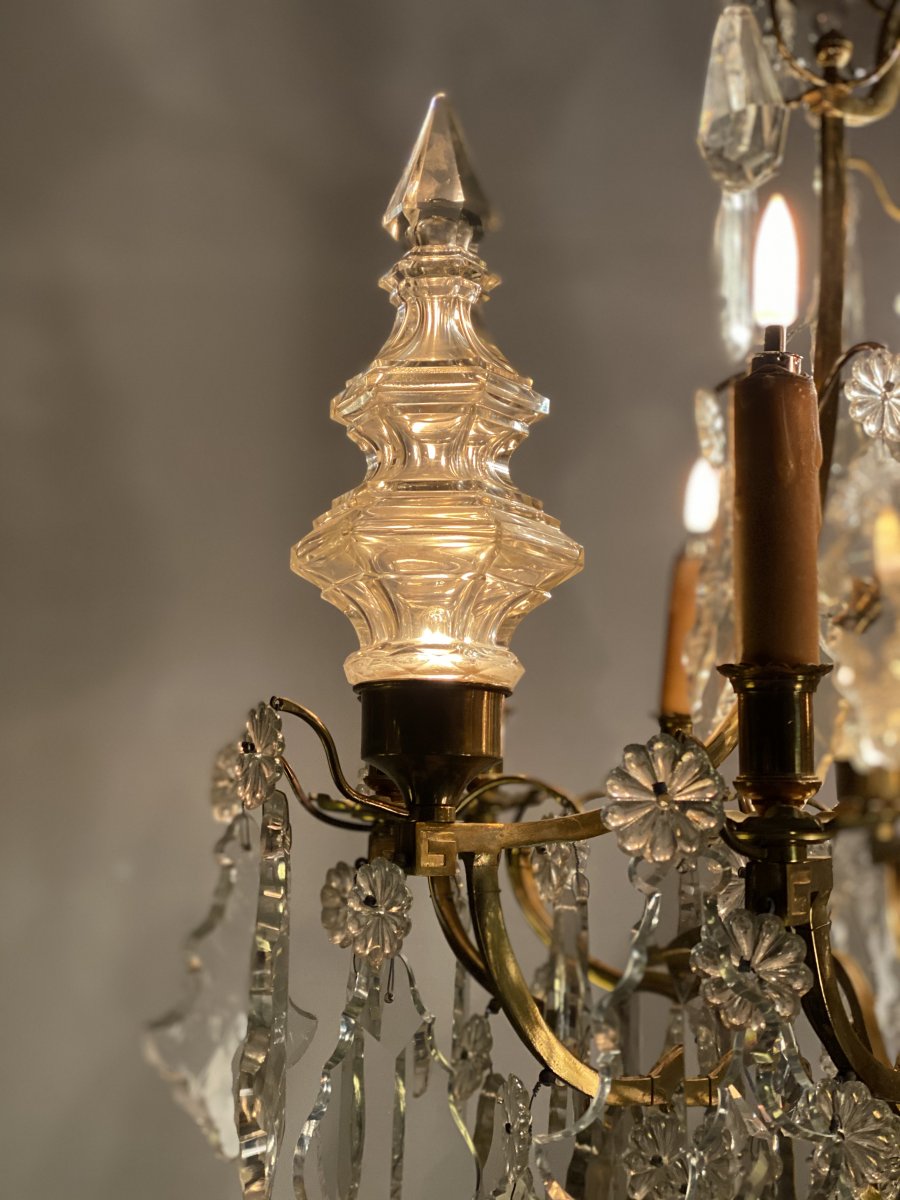 Chandelier In Gilt Bronze Garnished With Transparent And Golden Tassels-photo-2