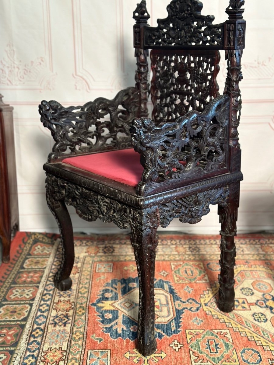 Chinese Armchair With Decors Of European Influence 19 Centuries-photo-2