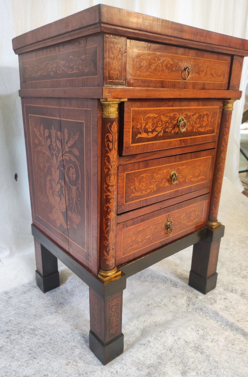 19th Century Italian Commode-photo-3