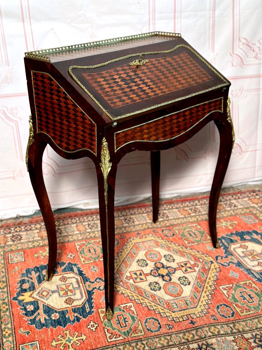 Bureau à Pente  Marqueterie XIX Siècle 