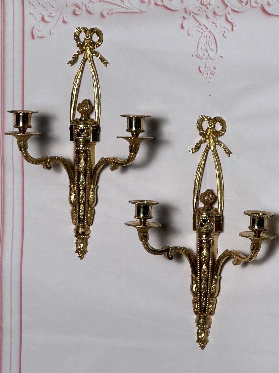 Paire d'Appliques De Style Louis XVI En Bronze-photo-3