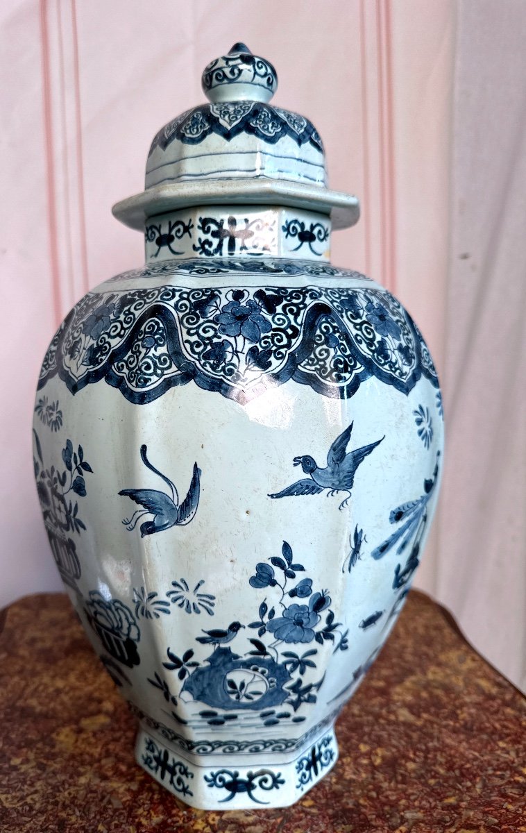 Delft Earthenware Vase 1715 -photo-1