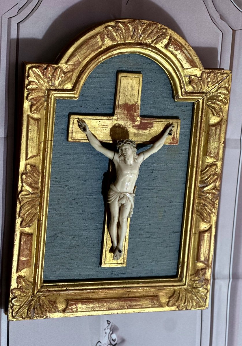 Christ En Ivoire De Morse, Crucifix  sur de Fond De Lit d'époque Louis XV 18e-photo-2