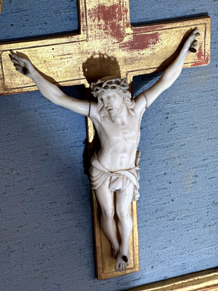 Christ En Ivoire De Morse, Crucifix  sur de Fond De Lit d'époque Louis XV 18e-photo-3