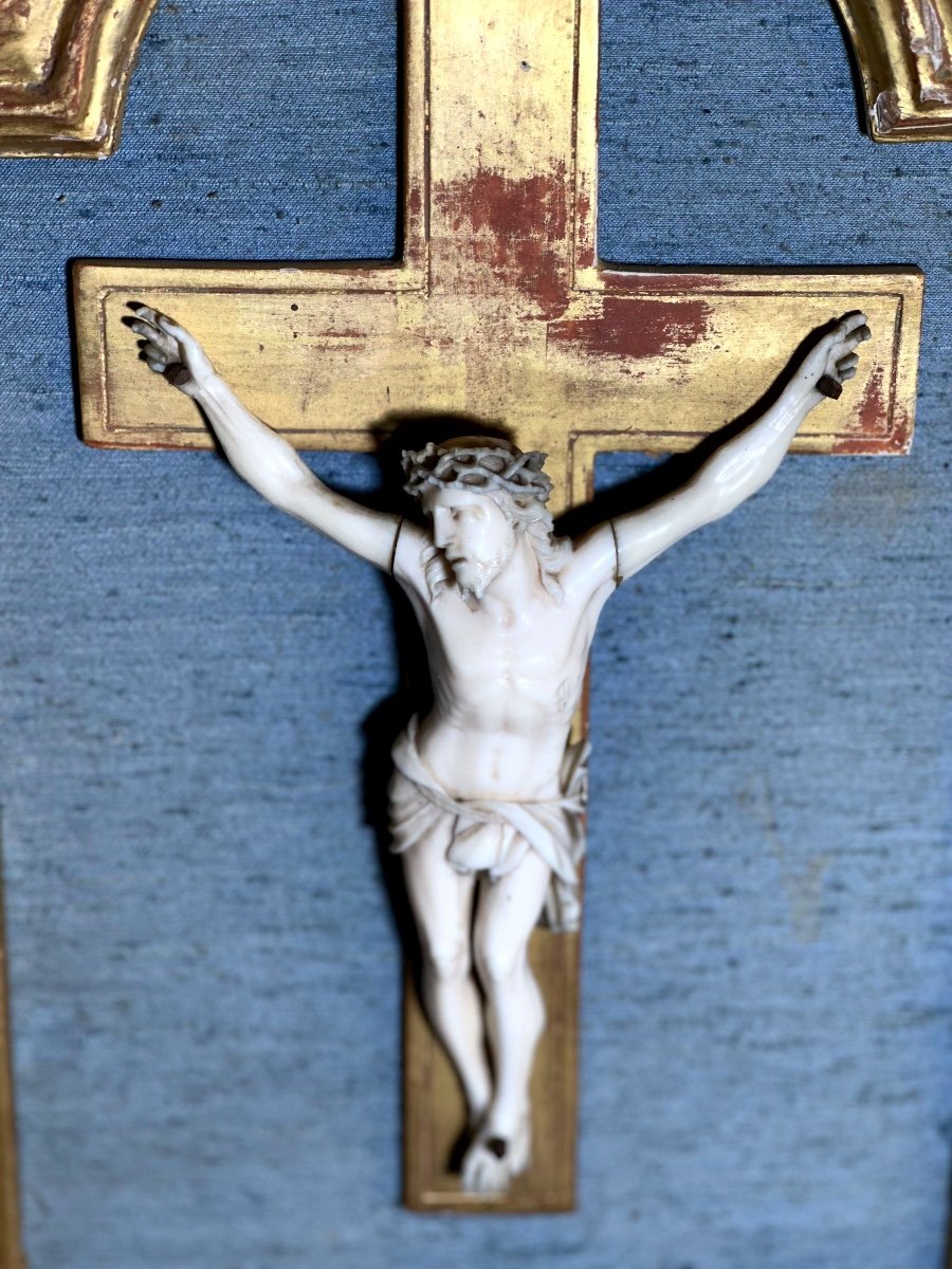 Christ En Ivoire De Morse, Crucifix  sur de Fond De Lit d'époque Louis XV 18e-photo-7