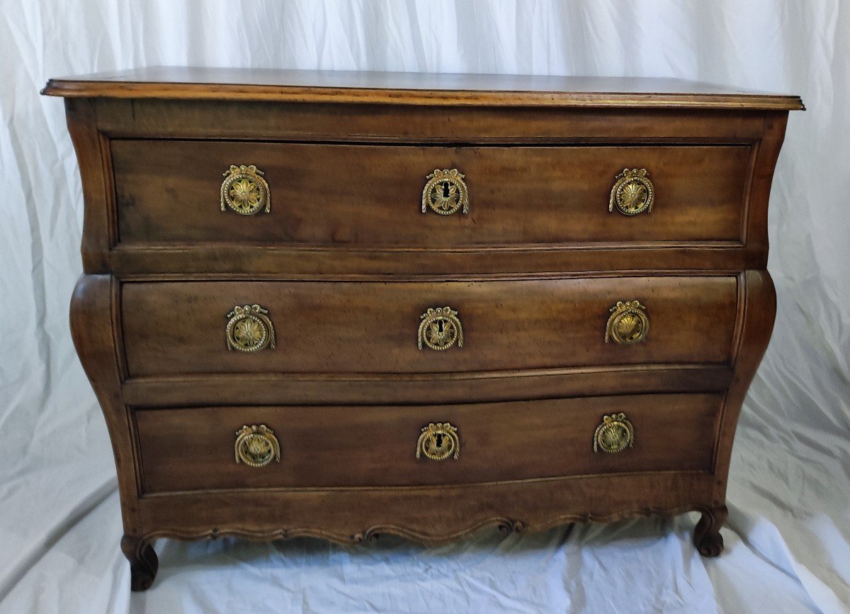 Commode  tombeau Bordelaise époque18 siècle 