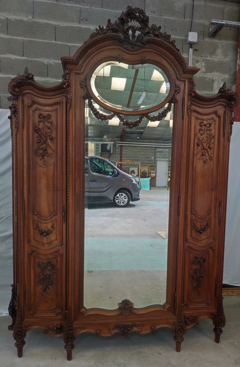 Louis XV Rocaille Style Bedroom-photo-3