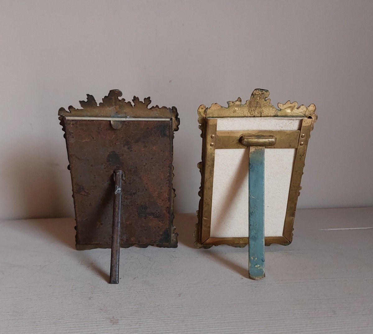 2 Louis XV Style Photo Frames -photo-3