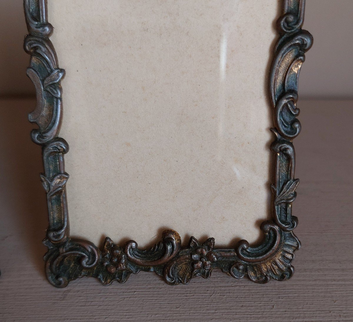 2 Louis XV Style Photo Frames -photo-3