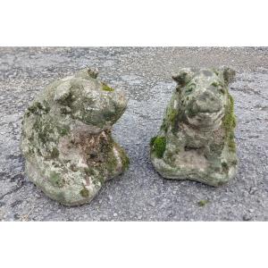 Décor De Jardin  , 2 Petits  Cochons En Ciment 