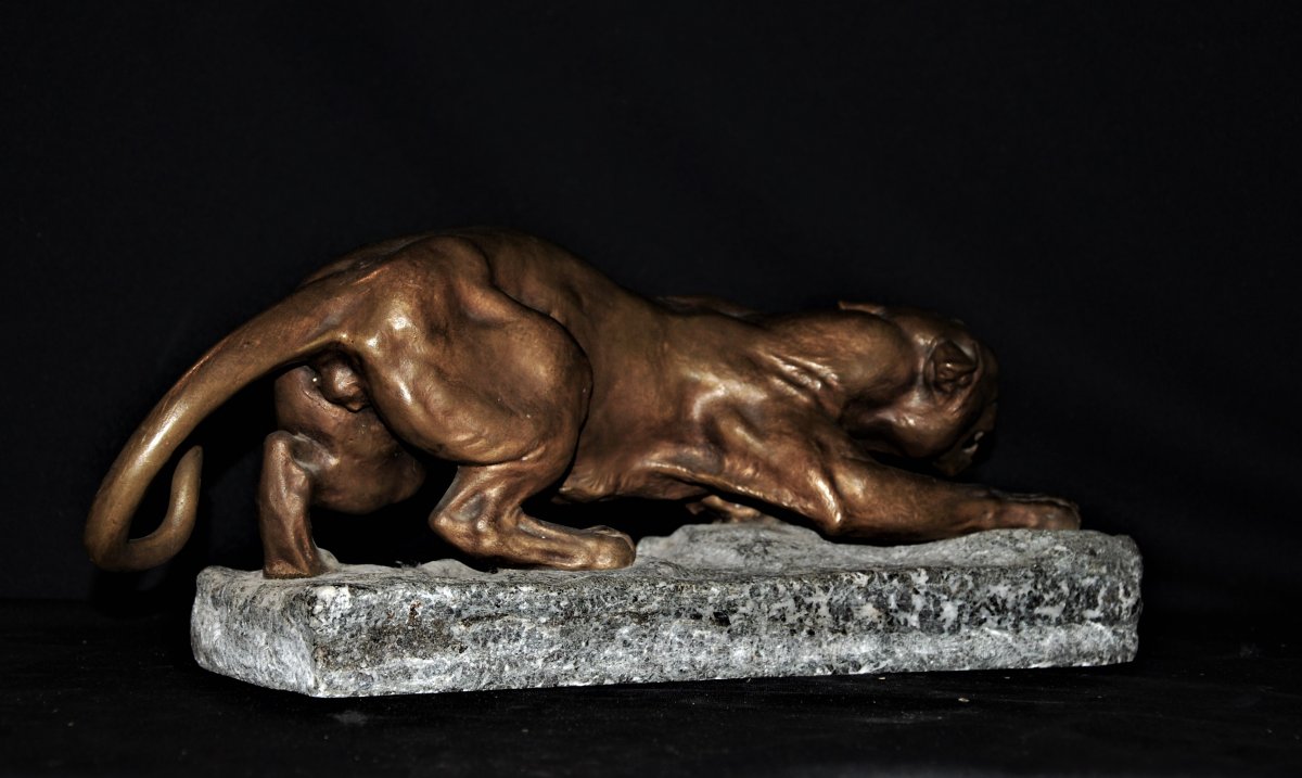 Sculpture en Bronze Lionne-photo-4