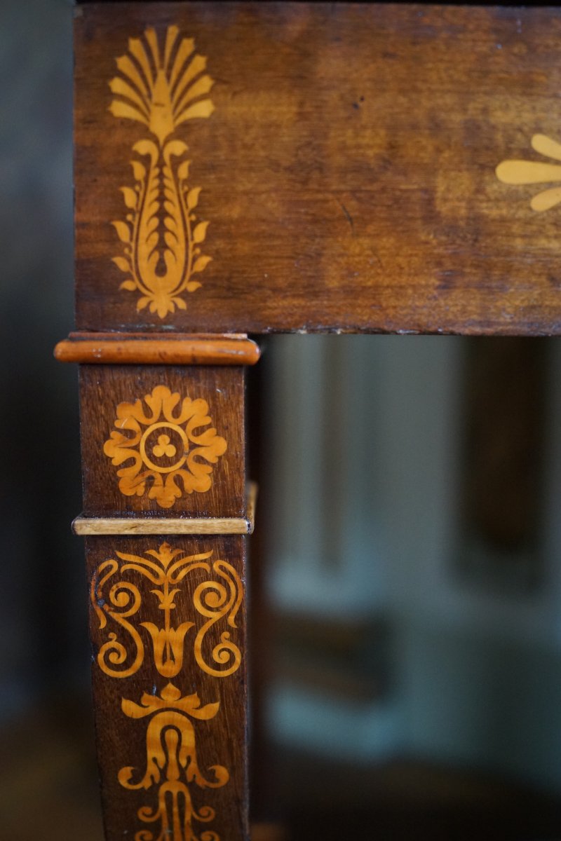 19th Century Ladies Desk-photo-1