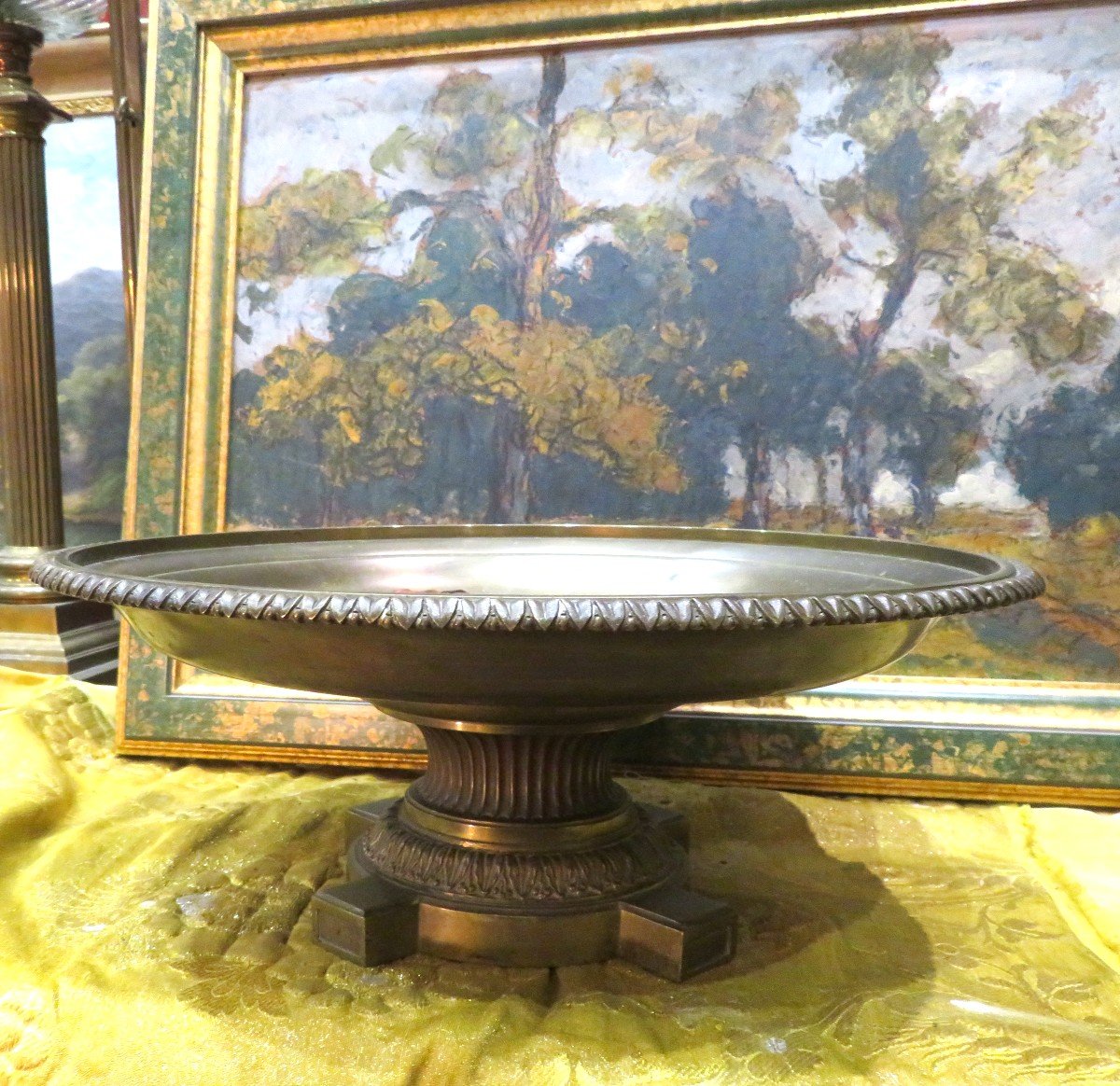 Large 19th Century Table Top Cup In Bronze Decorated With A Pastoral Scene By Francois Boucher-photo-3