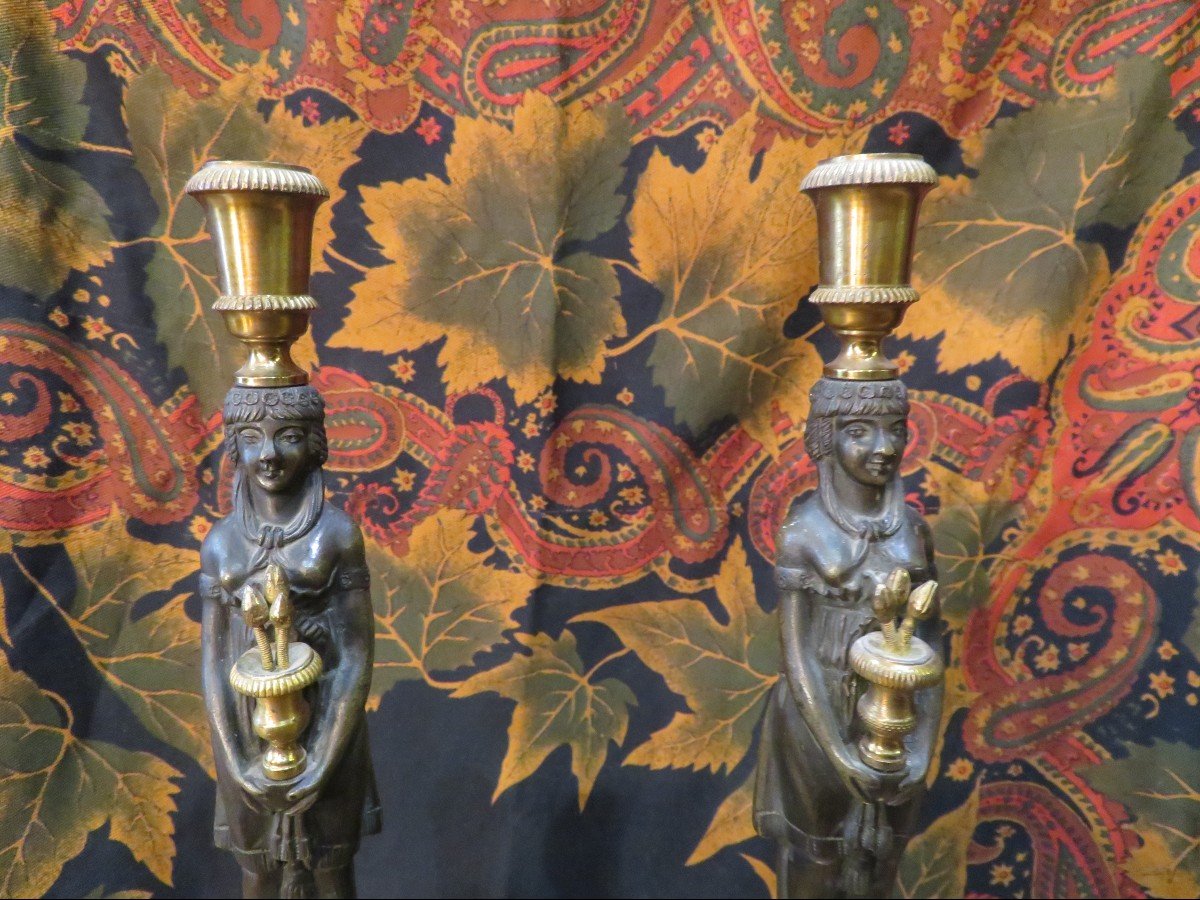 Pair Of Empire Period Candlesticks Return From Egypt Caryatids To The Medici In Bronze 2 Patinas-photo-3