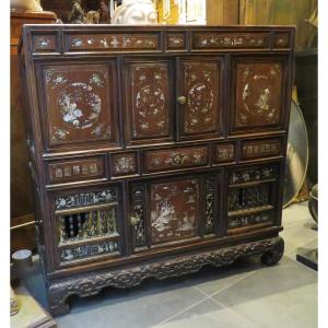 Ancien Buffet XIXe Chinois Indochinois En Bois Clair Marqueterie De Nacre Canton Personnage luo tien