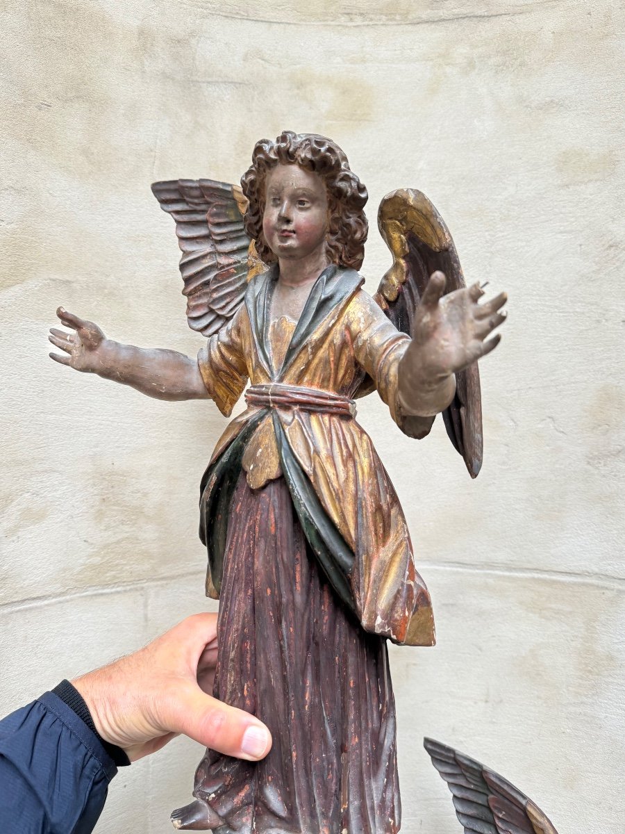 Pair Of Wooden Angels Circa 1600-photo-4