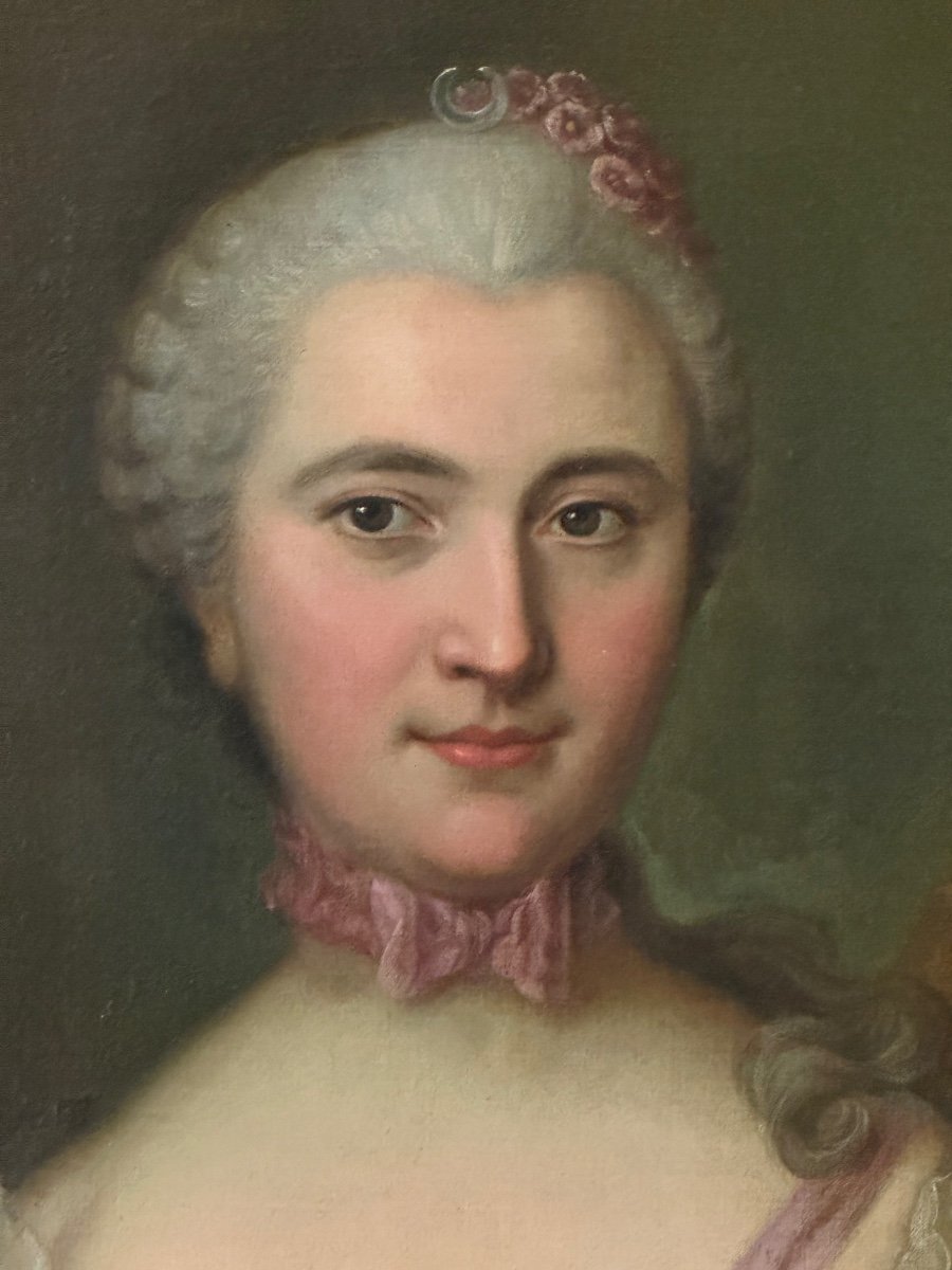 Portrait D’une Jeune Femme En Diane, Michel-hubert Descours, 1750-photo-1