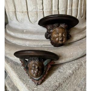 2 Angel Heads Mounted On Wall Consoles, 18th Century 