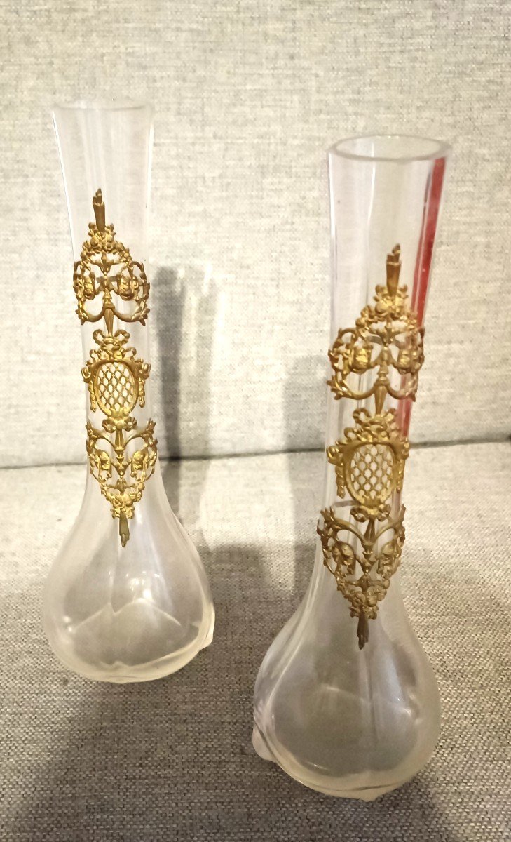 Pair Of Glass Vases-photo-3