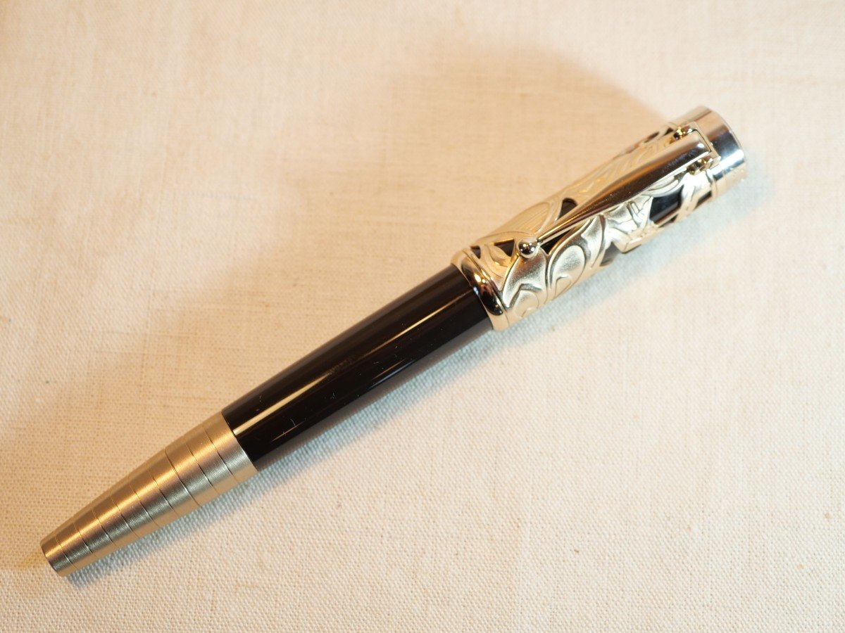 Montblanc Limited Edition Writers 2011 Carlo Collodi - Gold Fountain Pen - Sdc24mtb001-photo-4