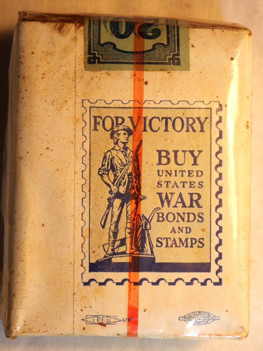 Paquet Cigarettes US  Raleigh For Victory Buy  United States War Bonds And Stamps HUH24CIG002-photo-4