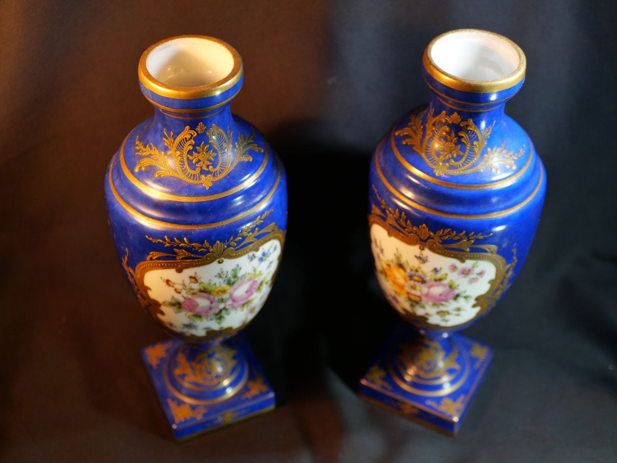 Pair Of Porcelain Baluster Vases With Polychrome Decoration Famille De Roses Boissette 1778 Sch24vas001-photo-2