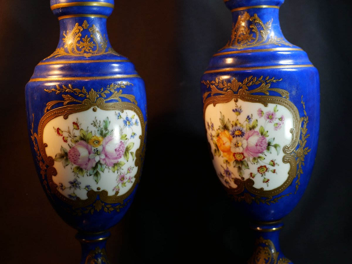 Pair Of Porcelain Baluster Vases With Polychrome Decoration Famille De Roses Boissette 1778 Sch24vas001-photo-4