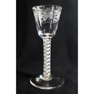  Twist Stemmed Glass With White Rim And Grape Clusters. England, 18th Century Sbx25twi002