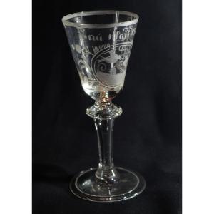 Verre Allemand  Gravé à La Roue Oiseau Tenant Un Cœur Brisé Inscription XVIIIe Sbx25all001