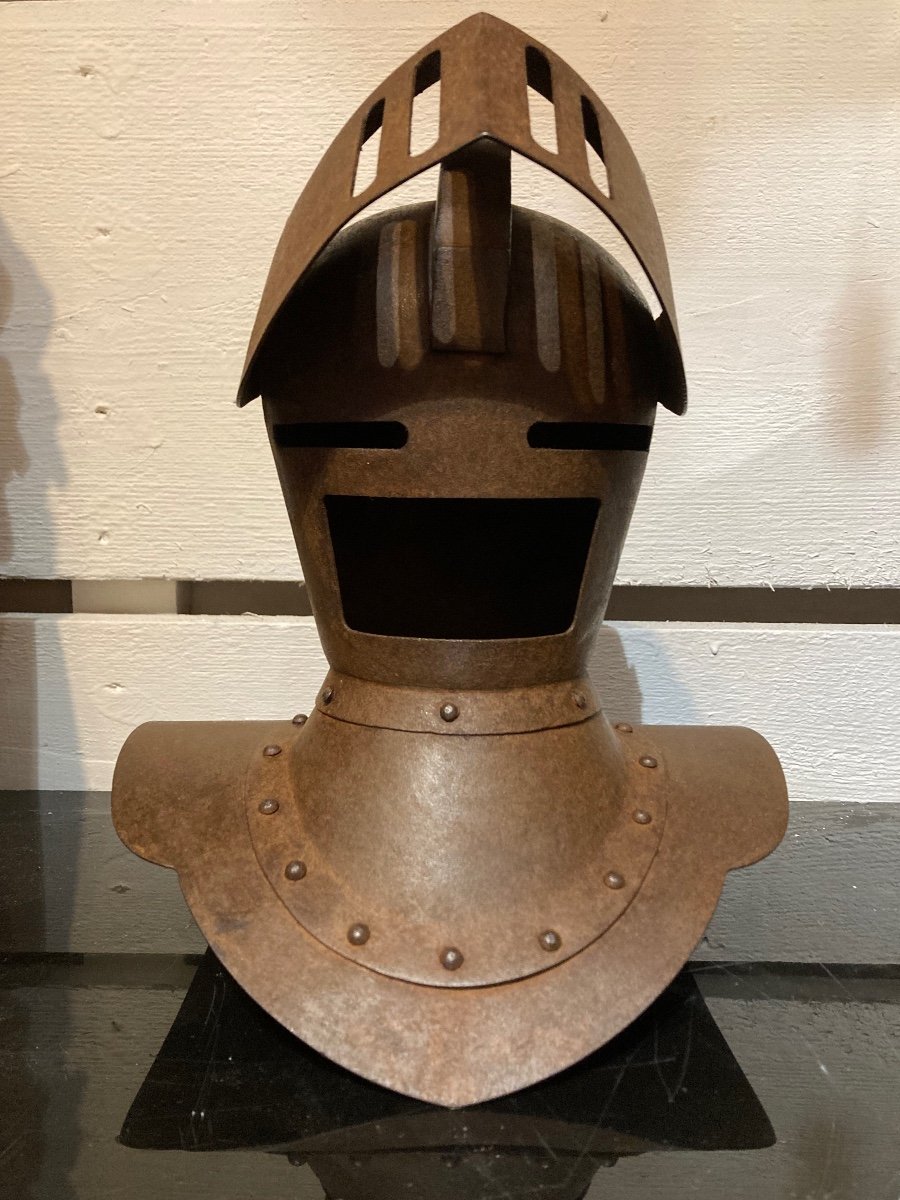 Iron Helmet-photo-2