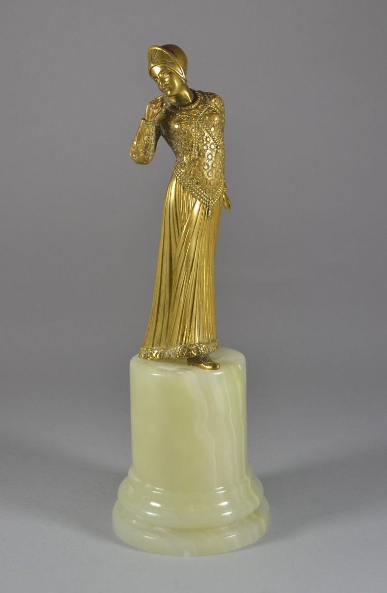 Georges Gori (act. 1930) Bronze Lady On Onyx Base-photo-3