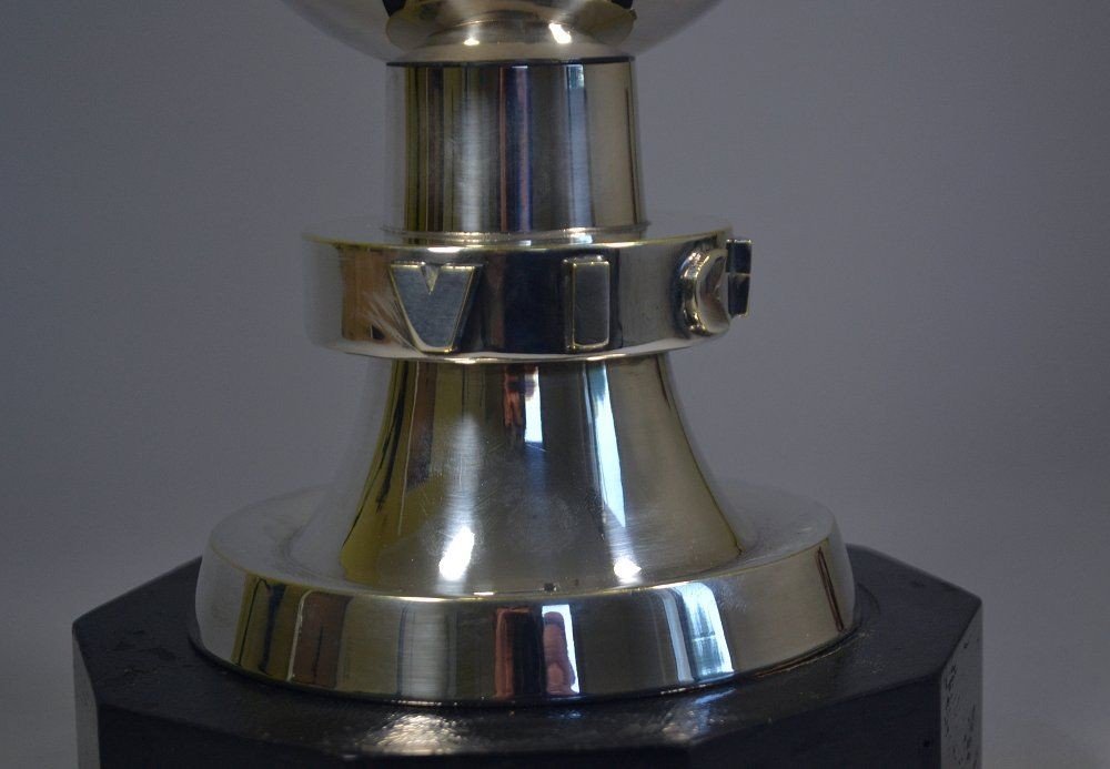 Stunning Silver Plated Modernist Trophy. 1930.-photo-4