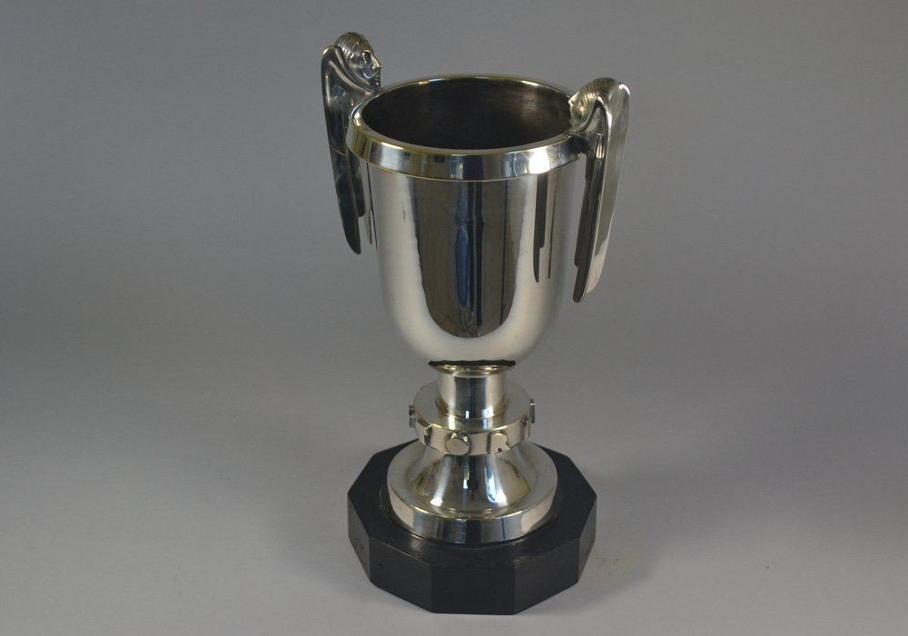 Stunning Silver Plated Modernist Trophy. 1930.-photo-5