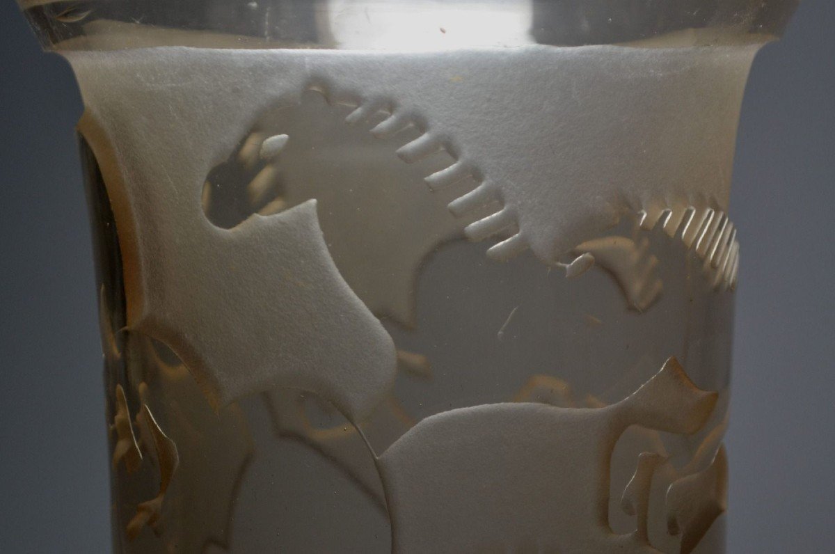 Art Deco Modernist Glass Vase With Horses. Jean Luce (attr.)-photo-2