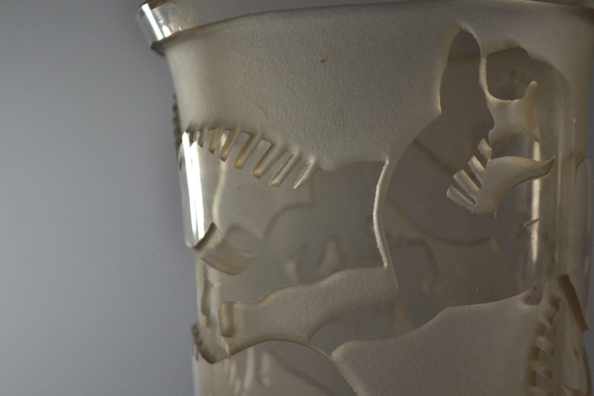 Art Deco Modernist Glass Vase With Horses. Jean Luce (attr.)-photo-4